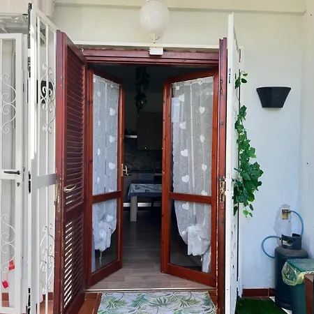 Sunset House Vakantiehuis Villasimius